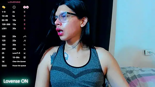 Snapshot of Samantha_Rusell chatting on 12, 6, 2026 Samantha Rusell online show from 12, 6, 2026