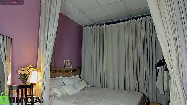 Snapshot of Miss_you_kiss chatting on 9, 2, 2026 Miss you kiss online show from 9, 2, 2026