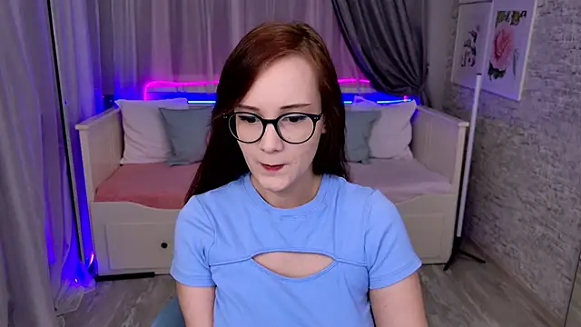 StellaGloww online show from 29, 9, 2025