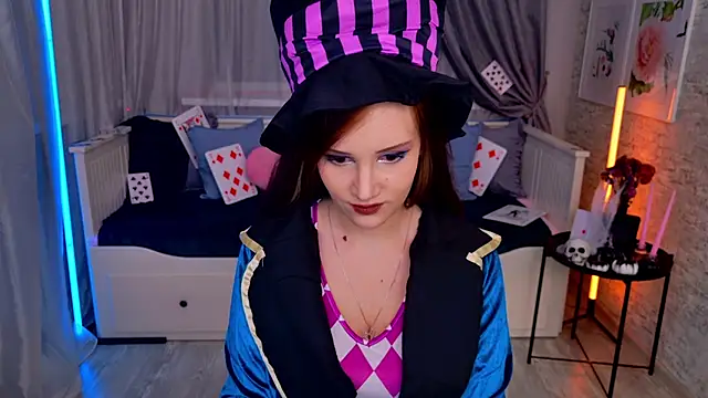 StellaGloww online show from 31, 10, 2025