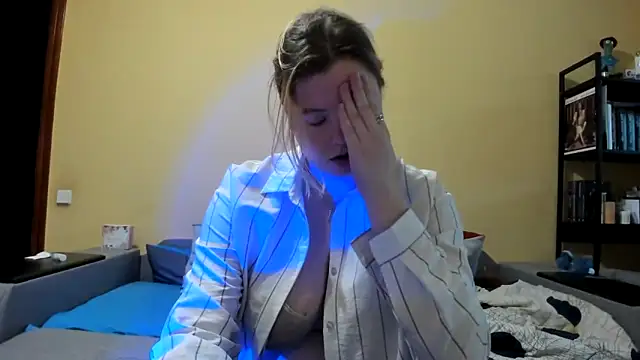 Snapshot of LillyDepp chatting on 5, 2, 2026 LillyDepp online show from 5, 2, 2026