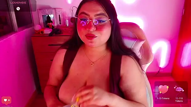 Rebeca charme21 online show from 14, 2, 2025