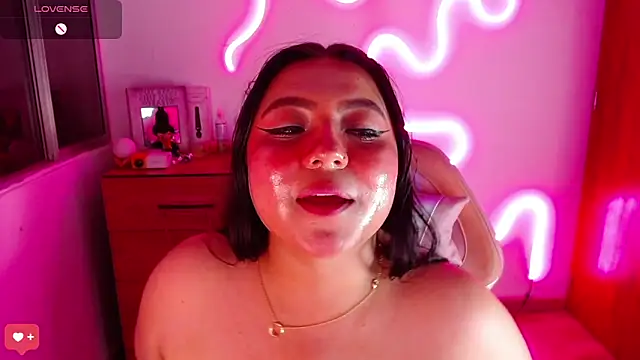 Rebeca charme21 online show from 11, 2, 2025