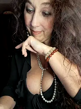 GypsyEsmeralda online show from 1, 11, 2025