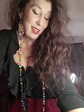 GypsyEsmeralda online show from 5, 3, 2026