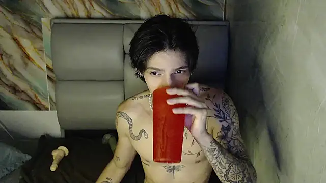 Apolo Hidalgo01 online show from 12, 10, 2025