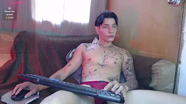 Apolo Hidalgo01 online show from 2, 2, 2026