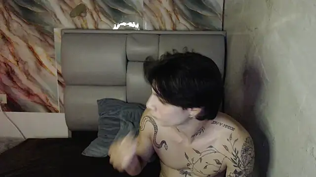 Apolo Hidalgo01 online show from 19, 10, 2025