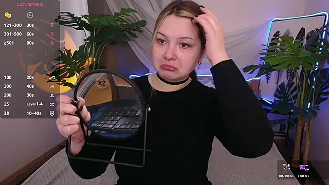 Alice Walters online show from 4, 12, 2025