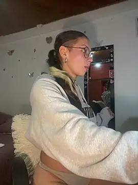 Snapshot of Andi9_ chatting on 14, 3, 2025 Andi9 online show from 14, 3, 2025