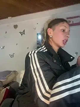 Snapshot of Andi9_ chatting on 6, 2, 2025 Andi9 online show from 6, 2, 2025