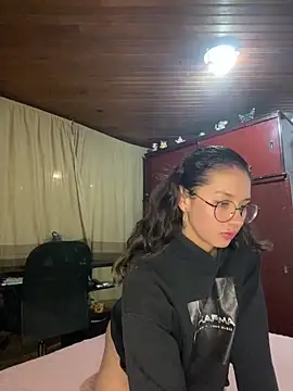 Snapshot of Andi9_ chatting on 26, 9, 2025 Andi9 online show from 26, 9, 2025