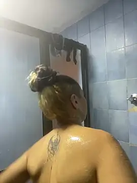 Snapshot of Andi9_ chatting on 11, 1, 2025 Andi9 online show from 11, 1, 2025