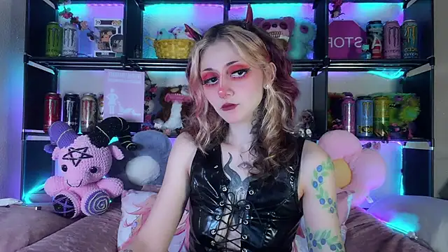 Snapshot of _Devill_Baby chatting on 14, 6, 2026 Devill Baby online show from 14, 6, 2026