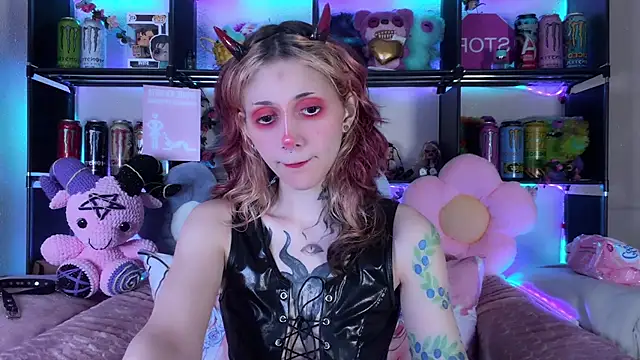 Snapshot of _Devill_Baby chatting on 10, 6, 2026 Devill Baby online show from 10, 6, 2026