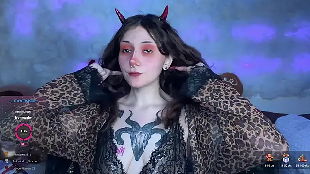 Snapshot of _Devill_Baby chatting on 13, 12, 2025 Devill Baby online show from 13, 12, 2025