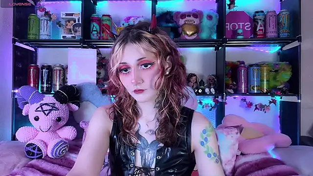 Snapshot of _Devill_Baby chatting on 9, 7, 2026 Devill Baby online show from 9, 7, 2026