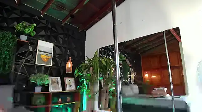 Snapshot of rihannagil chatting on 8, 3, 2025 rihannagil online show from 8, 3, 2025