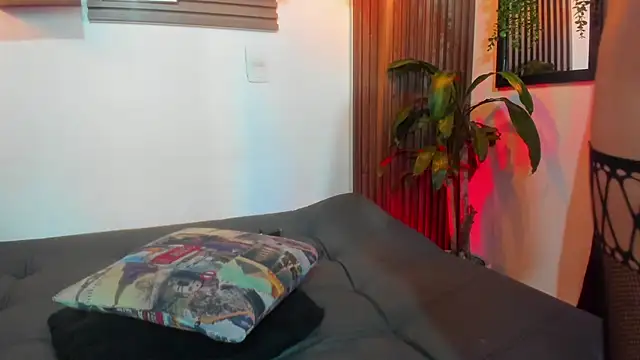 Snapshot of rihannagil chatting on 9, 9, 2025 rihannagil online show from 9, 9, 2025