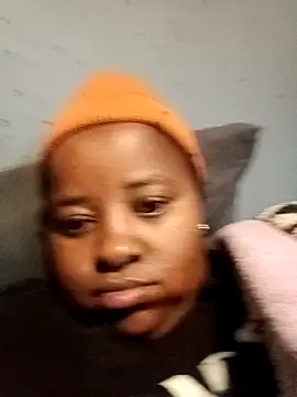 HotBootyBabe90 online show from 6, 5, 2026