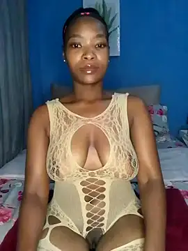 NunuBerry16 online show from 19, 2, 2025