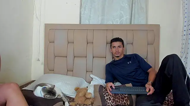 stepcouple XXX online show from 16, 2, 2026