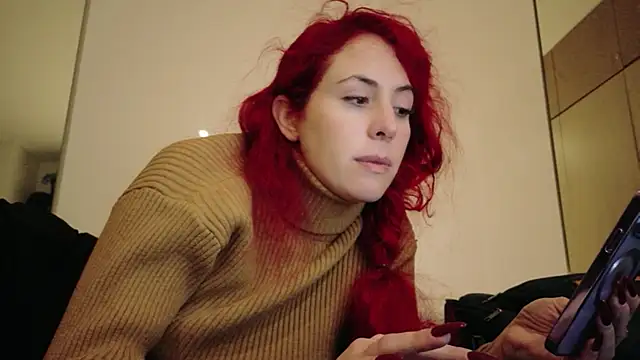 Borbala Iggy online show from 15, 10, 2025