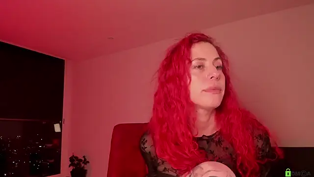 Borbala Iggy online show from 4, 2, 2025