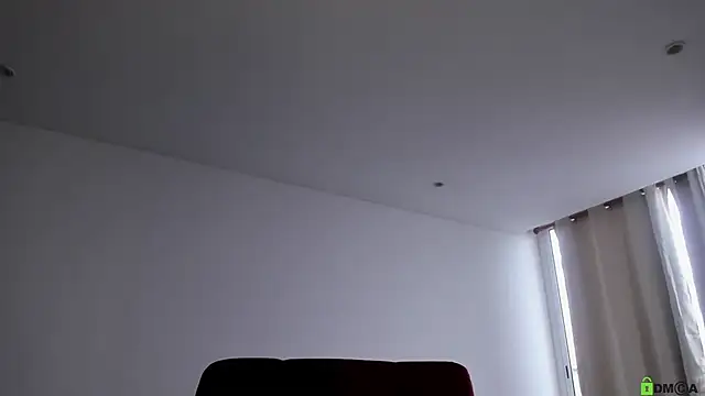 Borbala Iggy online show from 25, 2, 2025