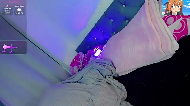 pinkscreens online show from 3, 10, 2025