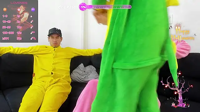 StrawwBoys online show from 7, 11, 2025