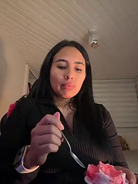 Anily Lovely online show from 11, 9, 2025