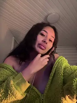 Snapshot of Anily_Lovely chatting on 10, 6, 2026 Anily Lovely online show from 10, 6, 2026