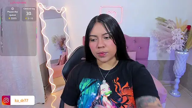 kendra tay online show from 31, 3, 2026