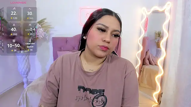 kendra tay online show from 25, 11, 2025