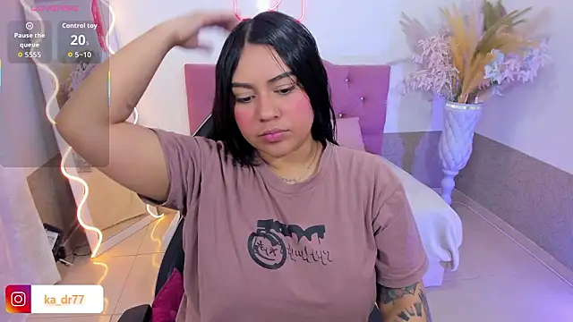 kendra tay online show from 3, 3, 2026