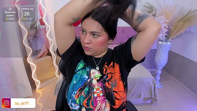 kendra tay online show from 12, 3, 2026