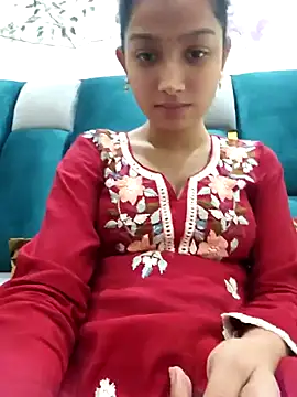 Aleena Rai online show from 3, 2, 2025