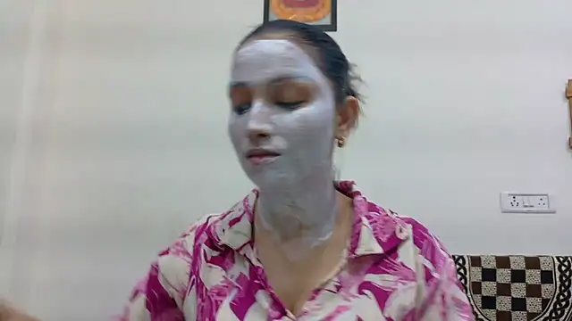 Aleena Rai online show from 7, 10, 2025