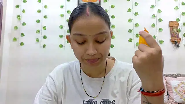 Aleena Rai online show from 26, 11, 2025