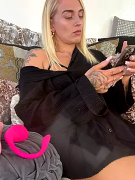 Barbie 26 online show from 26, 11, 2025