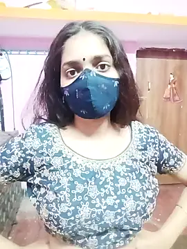 Snapshot of Cute-Simmi chatting on 18, 1, 2025 Cute-Simmi online show from 18, 1, 2025