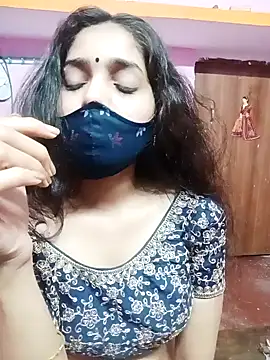 Snapshot of Cute-Simmi chatting on 18, 1, 2025 Cute-Simmi online show from 18, 1, 2025