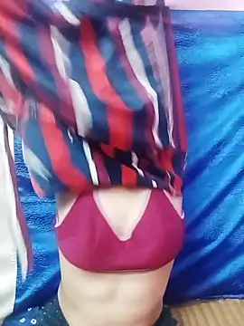 Snapshot of Cute-Simmi chatting on 2, 2, 2025 Cute-Simmi online show from 2, 2, 2025