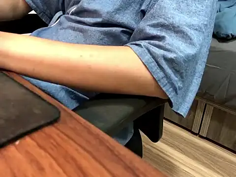 Ryan67533 online show from 3, 11, 2025