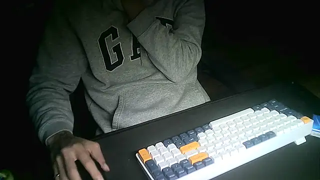 Ryan67533 online show from 23, 11, 2025