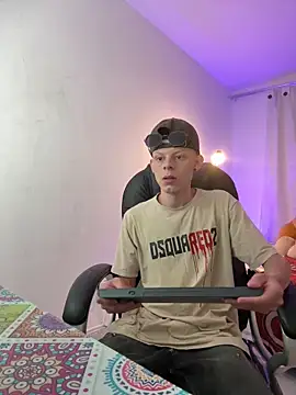 Daddyrich 632 online show from 1, 5, 2026