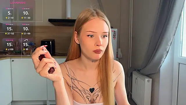 lisa barbie online show from 18, 3, 2026