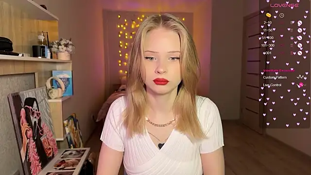 lisa barbie online show from 16, 12, 2025