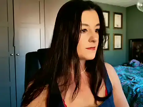 flatwhite0 online show from 20, 3, 2025